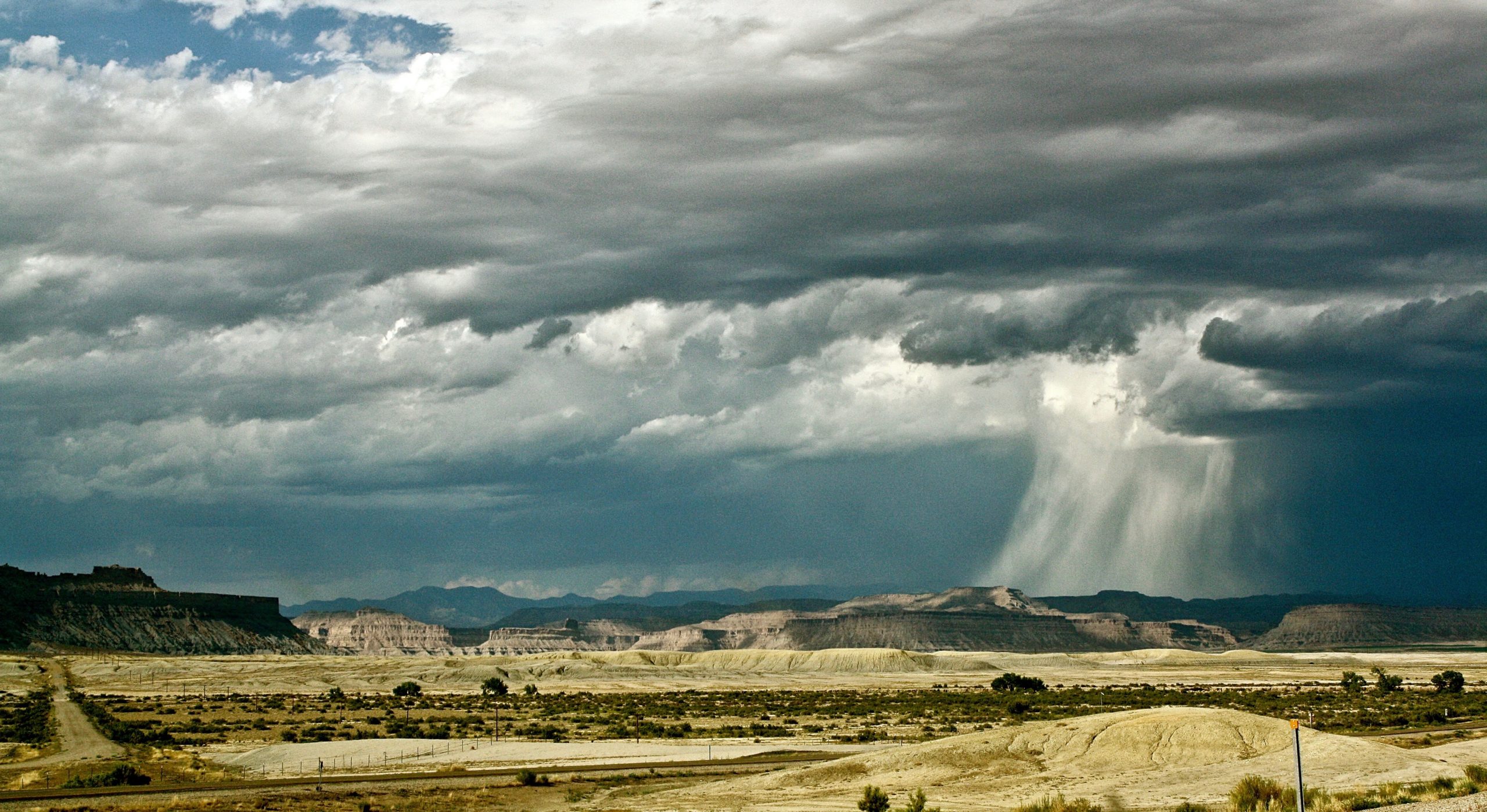 Thunderstorm image